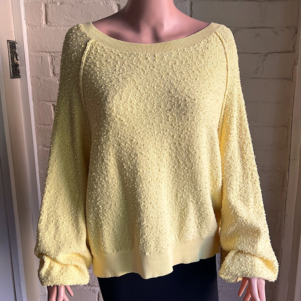 Free People size small yellow scoop neck boho comfy sweater